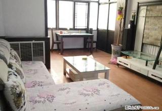 出租 名人街 3室全暖气房 家具全拎包住房 1200 - 商洛28生活网 sl.28life.net